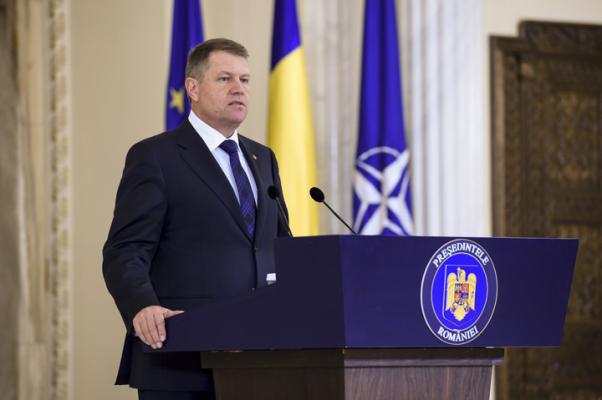 VIDEO Iohannis: Programul de înzestrare a Armatei – actualizat; operatorii economici naționali pot participa la fabricarea de tehnică militară
