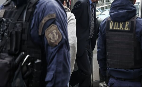 Poliția din Grecia a interceptat opt colete suspecte, după cele cu explozivi scăpate săptămâna trecută