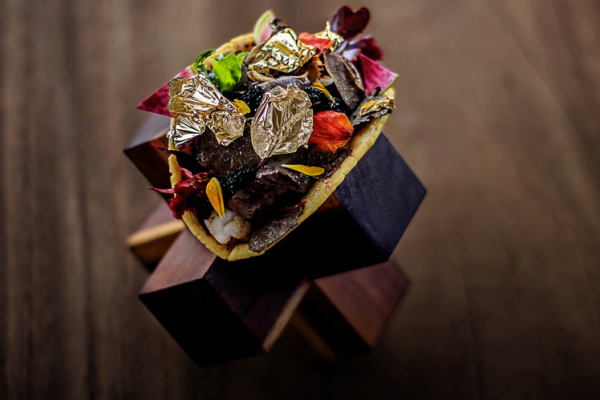 Un chef mexican a preparat un ‘taco’ exotic de 25.000 de dolari care încă nu și-a găsit client