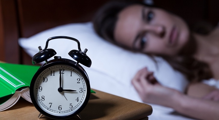 Insomnia, asociată cu un risc crescut de atac de cord și de accident vascular cerebral
