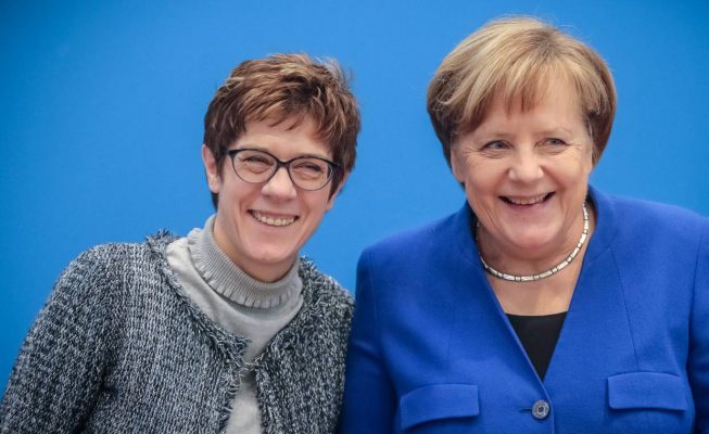 Germania: Succesoarea Angelei Merkel asigură că nu va candida la funcţia de cancelar înainte de 2021