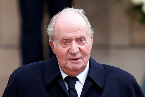 Fostul rege Juan Carlos I al Spaniei şi-a anunţat retragerea din viaţa publică