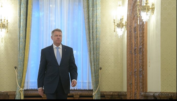 A doua zi de consultări la Cotroceni; preşedintele Iohannis discută cu PMP, ALDE, Pro Europa, minorităţile şi PSD