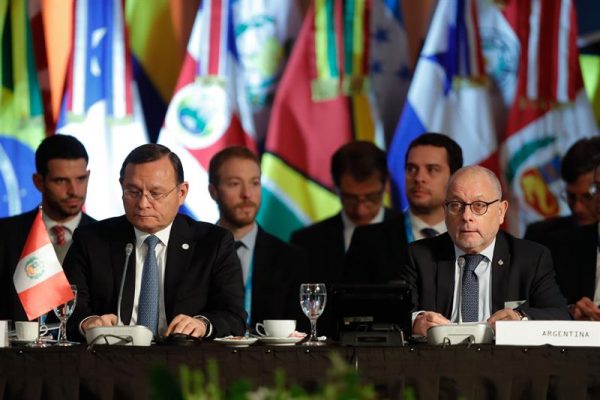 Criza din Venezuela ameninţă ”securitatea internaţonală”, susţine Grupul de la Lima