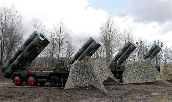 Erdogan: Turcia doreşte să producă în comun cu Rusia rachete S-400