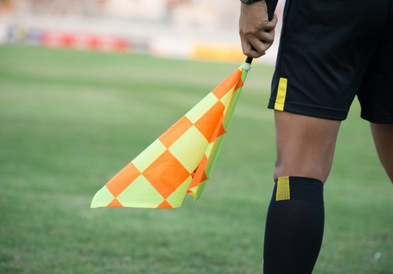 Fotbal: Meciurile echipelor FCSB şi U Craiova din Europa League, arbitrate de brigăzi din Norvegia şi Malta
