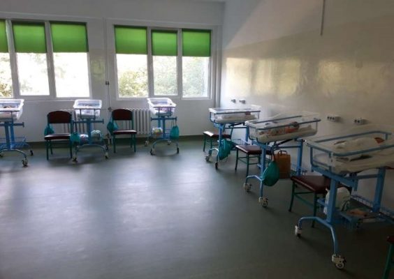 Vrancea: Secţia de Neonatologie a Spitalului Judeţean a fost în totalitate renovată şi dotată cu aparatură
