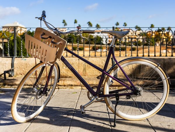 A fost creată o bicicletă din capsule din aluminiu pentru cafea reciclate