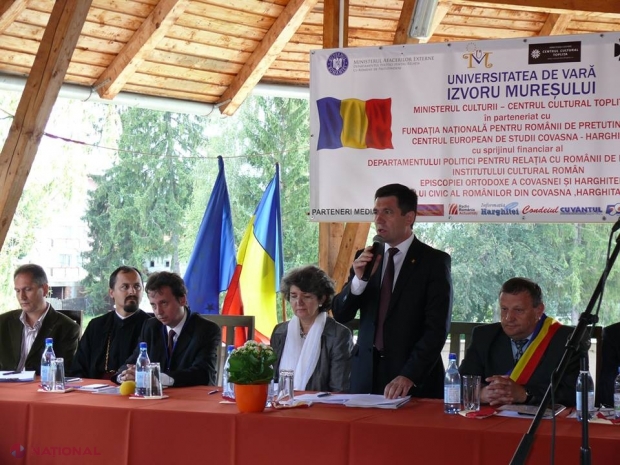 Harghita: Problemele românilor din comunităţile istorice, dar şi din ţară, dezbătute la Universitatea de Vară de la Izvoru Mureşului
