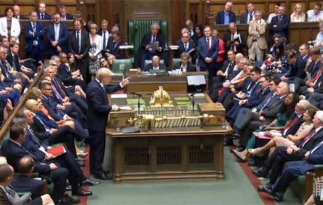 Marea Britanie: O petiţie contra supendării parlamentului a depăşit un milion de semnături