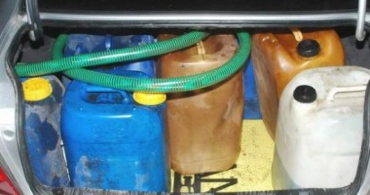 Prahova: Bărbat care a sustras aproximativ 5 tone produs petrolier, identificat de jandarmi