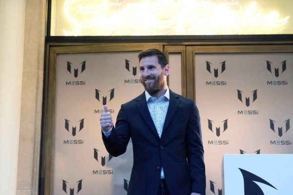 Fotbal: Messi a lansat o colecţie de îmbrăcăminte inspirată din viaţa sa