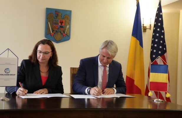 Premierul s-a întâlnit cu reprezentanţii Băncii Mondiale; Acord pe Sănătate în valoare de 500 milioane euro, semnat