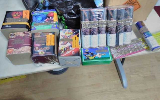 IPJ Ilfov: Poliţiştii au confiscat 3 tone de artificii deţinute ilegal; persoana deţinătoare, amendată cu 7.000 lei