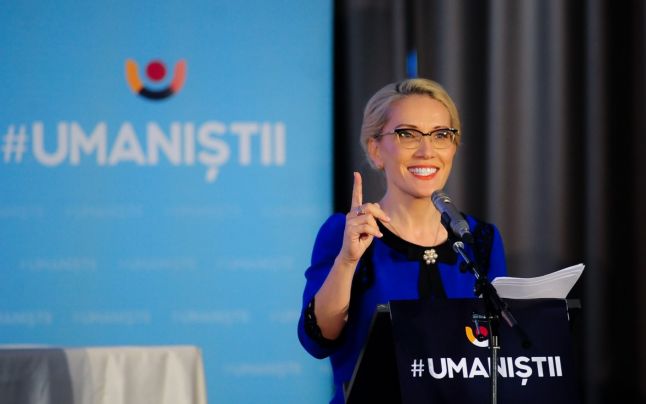 Ramona Ioana Bruynseels – de 30 de ani votăm răul mai mic!