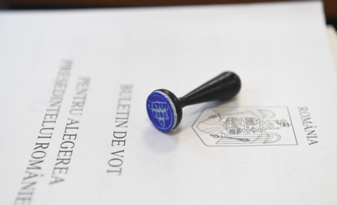 Rezultate provizorii după numărarea a 18.744 de secţii în ţară: Iohannis – 36,66%; Dăncilă – 23,80%; Barna – 13,99%