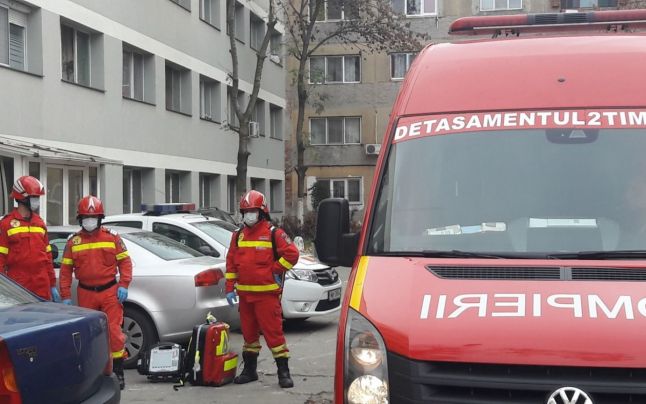 Timiş: Opt adulţi şi nouă copii internaţi, după tragedia deratizării în blocul de pe strada Mioriţei din Timişoara