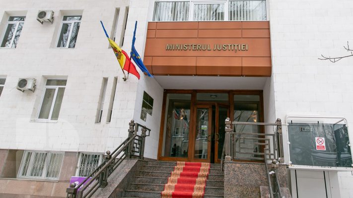Ministerul Justiţiei începe interviurile cu candidaţii la şefia Parchetului General