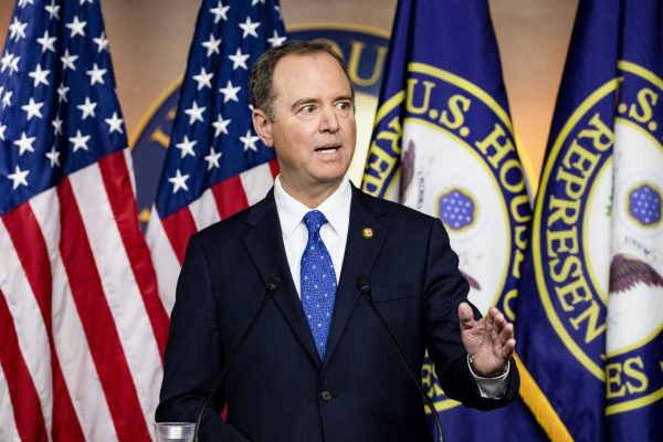 Proces de destituire a preşedintelui Trump: Senatul a început dezbaterile de fond