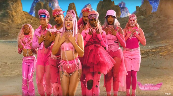 VIDEO Lady Gaga revine pe scena muzicii pop cu videoclipul futurist al unui nou single original