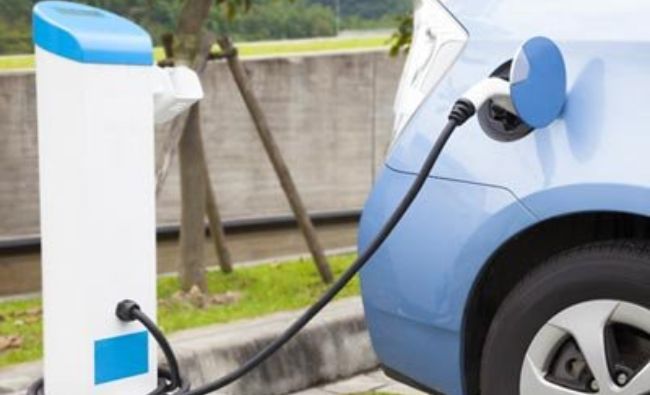 Ministrul Economiei salută decizia CE de a aloca 53 de milioane euro pentru extinderea staţiilor de încărcare în România