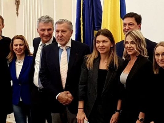 Nadia Comăneci, Halep, Năstase şi Gaţu au solicitat finanţare şi infrastructură pentru sport în Senatul României