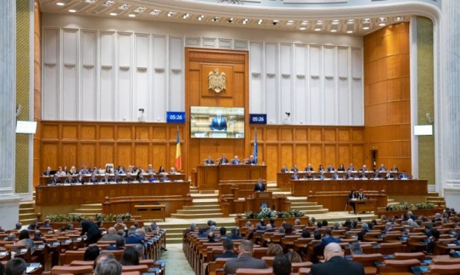 Parlament/ Încep audierile miniştrilor propuşi în Guvernul Orban II