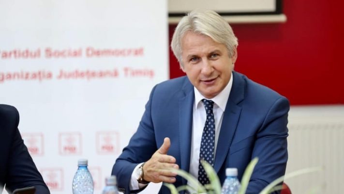 Teodorovici spune că va decide săptămâna viitoare dacă dă în judecată PSD pentru pierderea funcţiei de preşedinte executiv