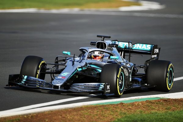 Auto-F1: Lewis Hamilton poate doborî în 2020 mai multe recorduri ale lui Michael Schumacher