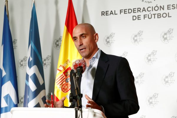 Fotbal: Federaţia spaniolă va ajuta cu 500 de milioane de euro cluburile profesioniste