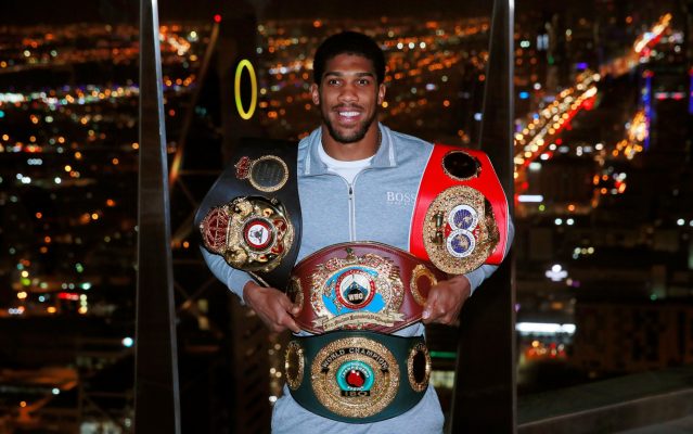 Box: Joshua vrea un meci cu Fury pentru a se vedea cine este adevăratul campion mondial al greilor