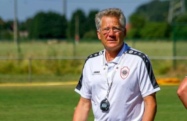 Fotbal: Boloni crede că se va despărţi de Antwerp