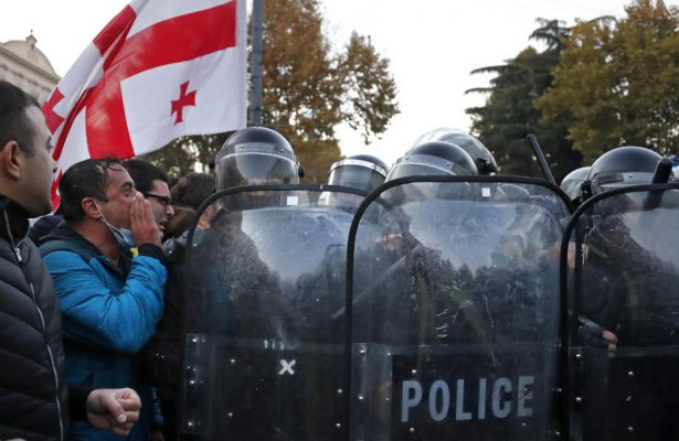 Georgia: Fost ministru, condamnat la 5 ani de închisoare pentru instigare la revoltă