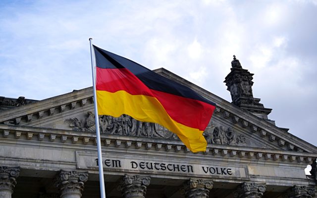 Germania interzice Hezbollah pe teritoriul său şi a desemnat-o drept organizaţie teroristă