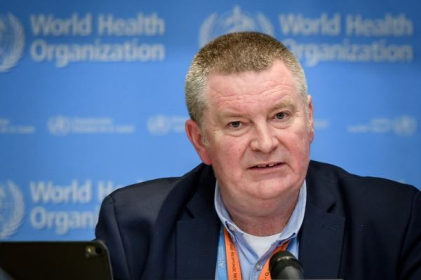 OMS consideră ”speculaţii” fără probe declaraţiile oficialilor americani privind originea coronavirusului