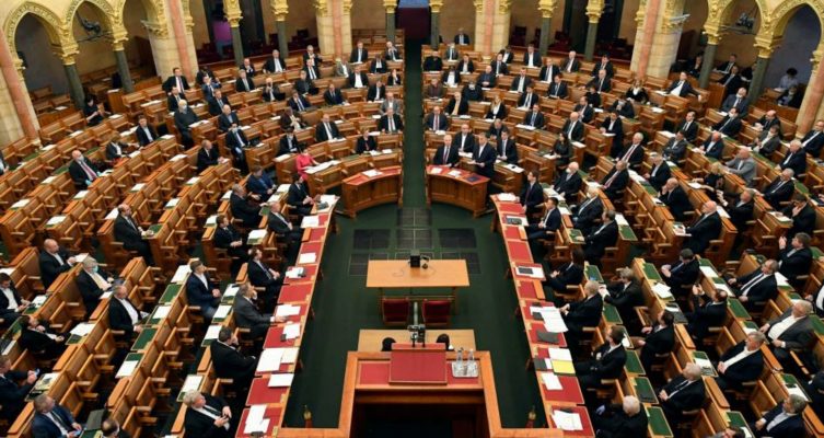 Parlamentul Ungariei a respins ratificarea unui tratat internaţional menit să protejeze femeile împotriva violenţelor