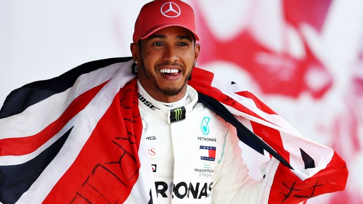Pilotul de Formula 1 Lewis Hamilton, cel mai bogat sportiv din Marea Britanie