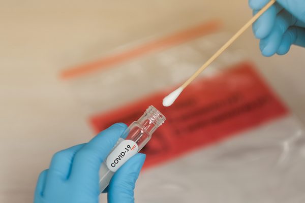 MAE: 57 de români din Berlin – confirmaţi ca infectaţi cu noul coronavirus; unul este în stare critică