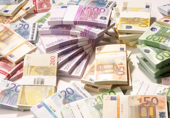 Iancu Guda susţine că România poate face rost de 100 de miliarde de euro din “propria ogradă”
