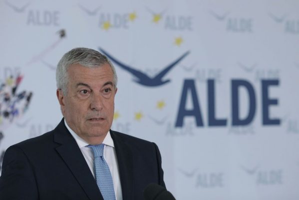 Tăriceanu: Legea carantinei va trece când nu va mai reprezenta o ameninţare pentru români