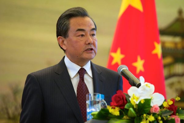 China avertizează că preşedintele Senatului ceh va plăti un ”preţ ridicat” pentru vizita sa în Taiwan