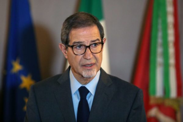 Regiunea italiană Sicilia vrea să îşi închidă centrele pentru migranţi, invocând răspândirea coronavirusului