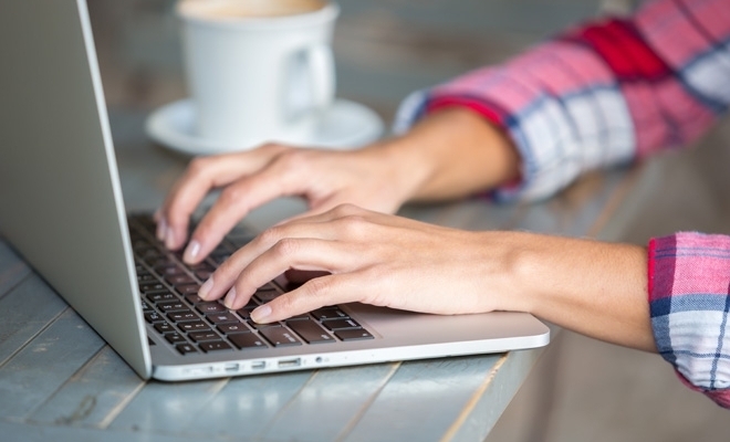 EY România: În trei ani, România ar putea să îşi alinieze serviciile publice digitale la nivelul celor europene