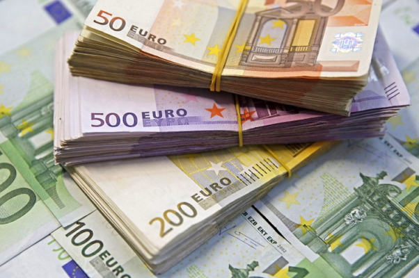 Fotbal: Cluburile cu echipe în Liga Elitelor primesc de la FRF câte 4.000 de euro pentru testele COVID-19