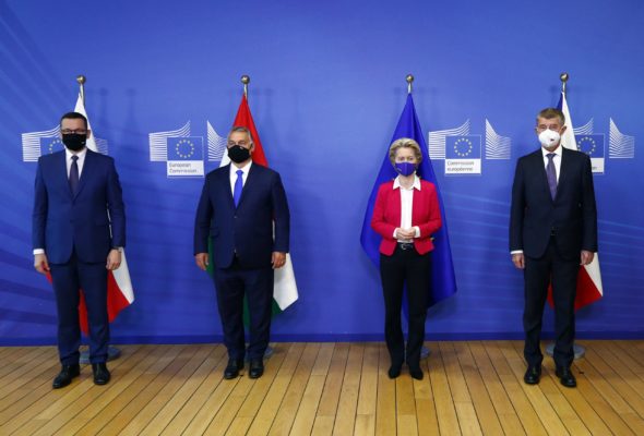 Reforma sistemului de azil: Ţările din Grupul de la Vişegrad, extrem de reticente
