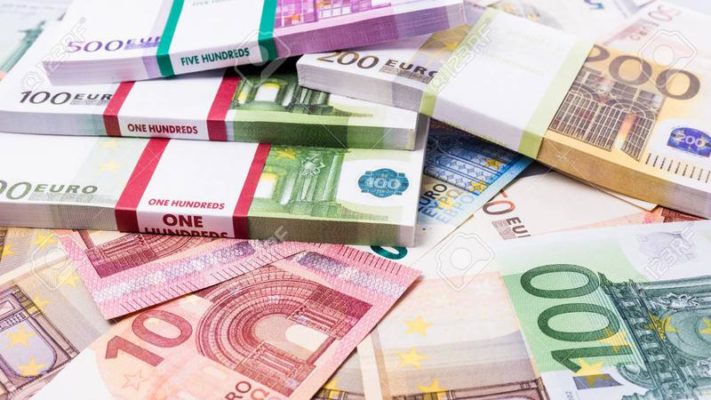 Anastasiu: Cred că ne vom îneca în atâţia bani europeni, pentru că nu ştim ce să facem cu ei şi nu vom absorbi nimic