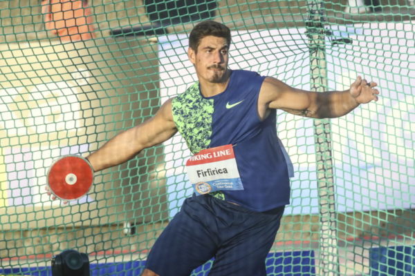 Atletism: Alin Firfirică, învingător la disc în concursul de la Zenica