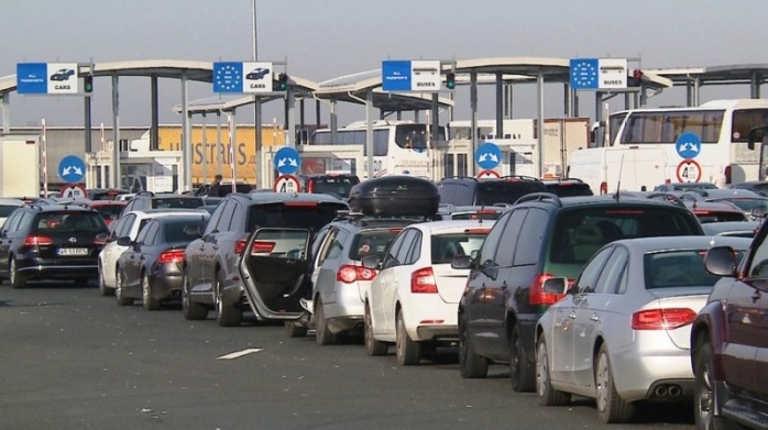 CNSU a stabilit excepţiile de la carantinare aplicate persoanelor care sosesc în România din ţările/zonele de risc epidemiologic