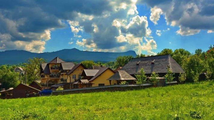 Noi localităţi şi zone din România, atestate ca staţiuni turistice de interes naţional şi local