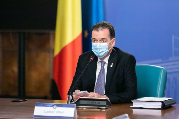 VIDEO Premierul susţine că nu există o creştere ‘semnificativă’ a procentului de îmbolnăviri în rândul populaţiei şcolare